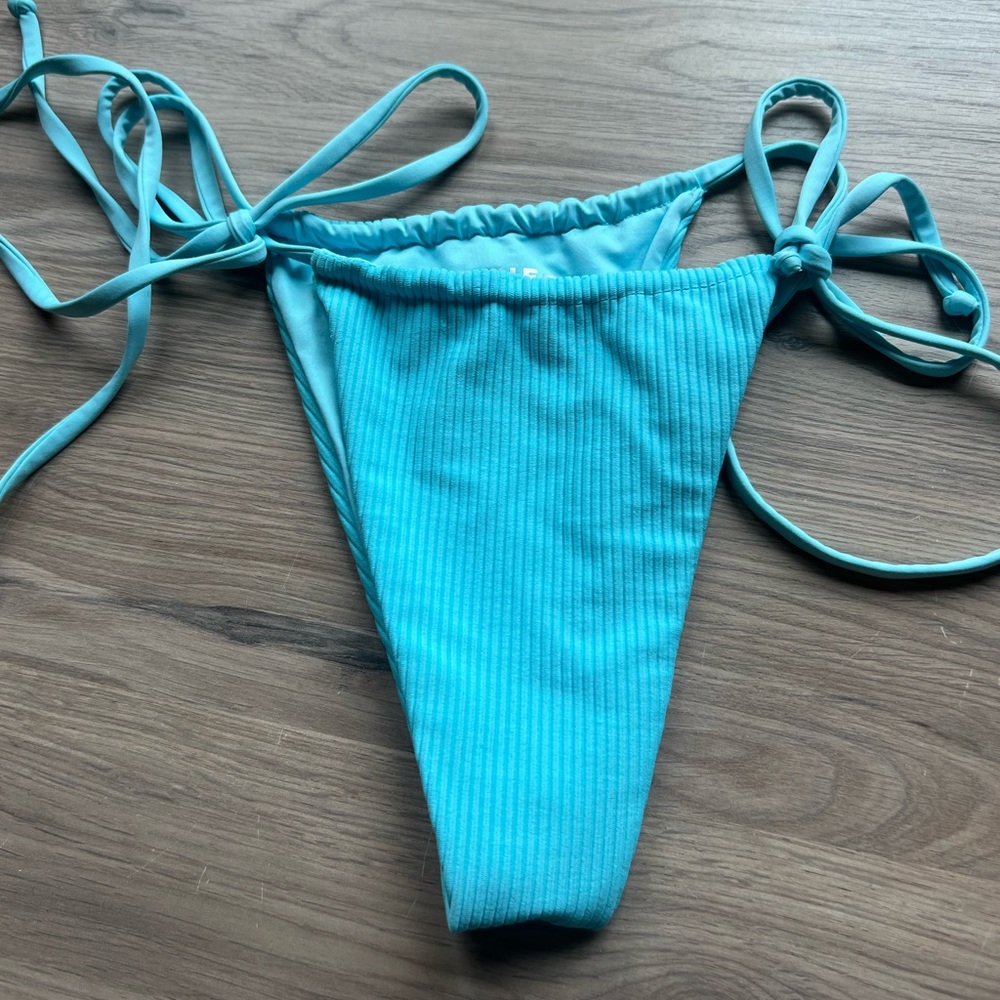 Tia Ribbed String Bikini Bottom - Aquamarine Small - Gem
